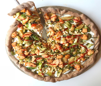 sriracha brussel sprout pizza, sriracha chicken, sriracha chicken pizza, roasted brussel sprouts